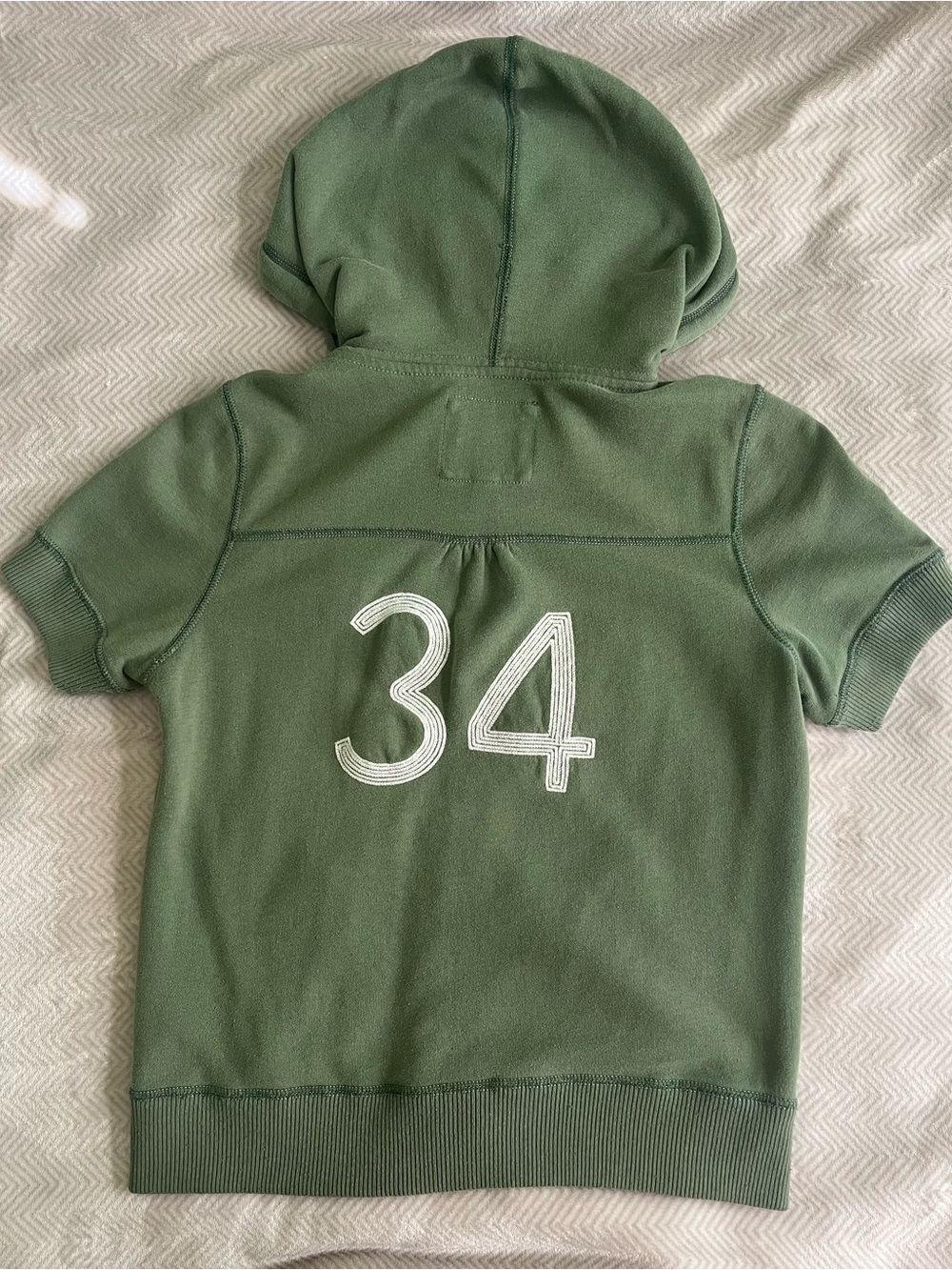 2000s American Eagle Short-Sleeve Zip-Up! - Picture 3 of 3